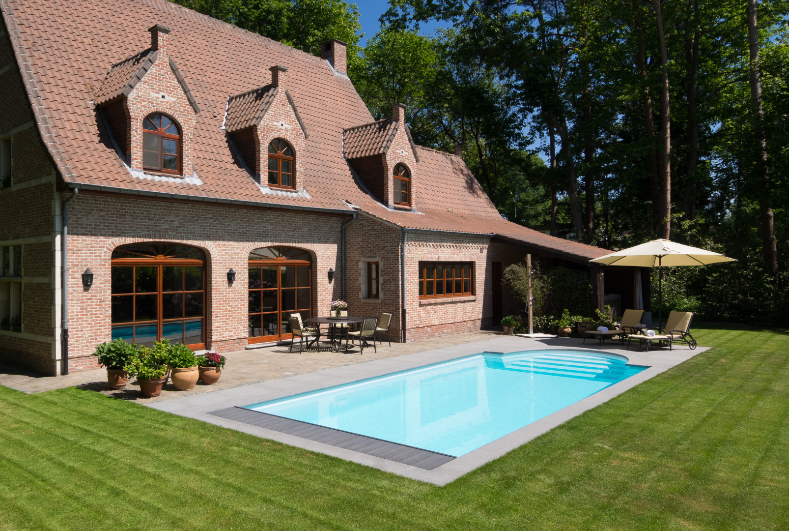 Snelle en op maat gemaakte monoblok zwembaden!