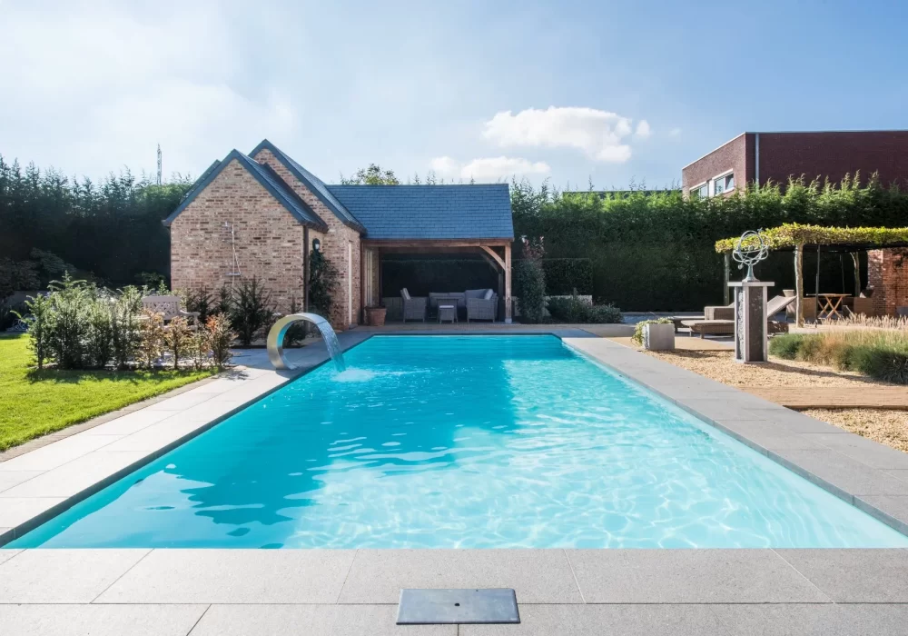 Zwembad-Uniek-zwembadrealisatie-986b532c